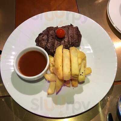 مطعم بار و لاونج نوكس