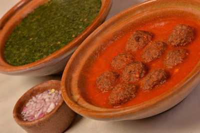 كاسبر اند جامبيني