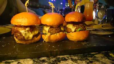 كافي الكرنيش