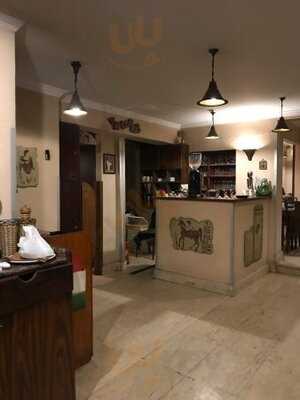 مطعم فيتوريوس