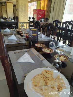 ‪queen Cleopatra Restaurant‬