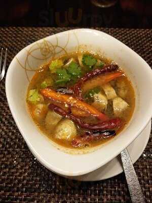 ‪ruen Thai At The Dusit Thani Lakeview‬
