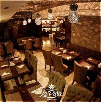 ‪la Pina Restaurant & Cafe‬