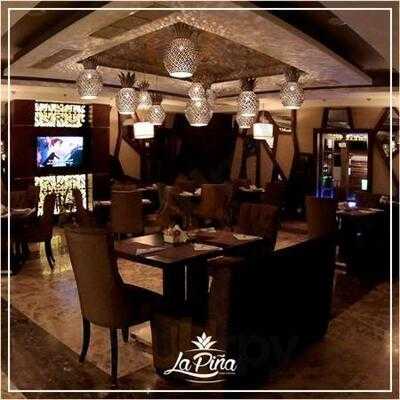 ‪la Pina Restaurant & Cafe‬