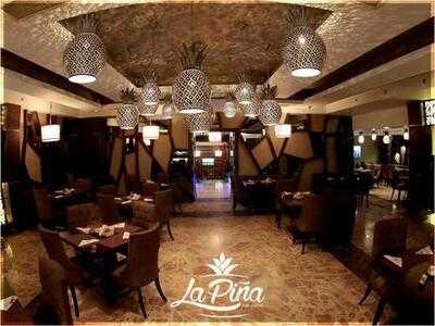 ‪la Pina Restaurant & Cafe‬