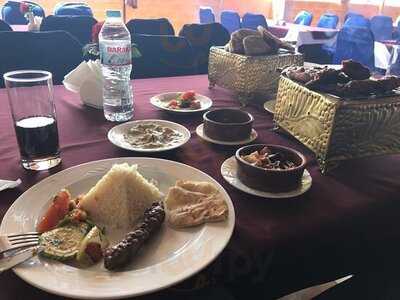 ‪royal King Restaurants‬