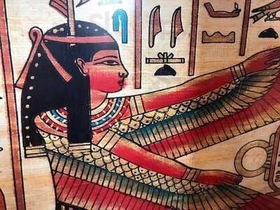 ‪royal King Restaurants‬