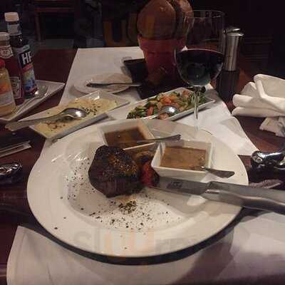 ‪jw's Steakhouse . Cairo Marriott Hotel & Omar Khayyam Casino‬