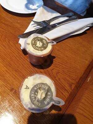 رويز كاونتري كيتشن