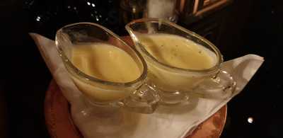 ‪u Bistro & Bar‬