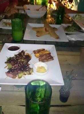 ‪the Vegan Kitchen‬