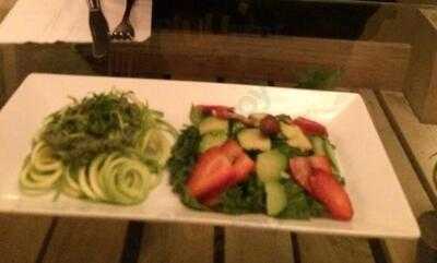 ‪the Vegan Kitchen‬