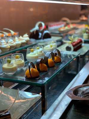 ‪straight Kitchen‬