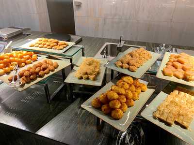 ‪straight Kitchen‬