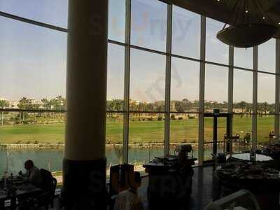 د فيو لاونج و بار