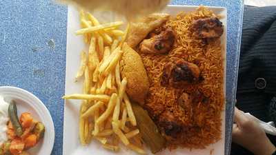 أنس الدمشكي