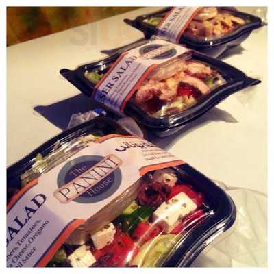 ‪smiley's Grill‬