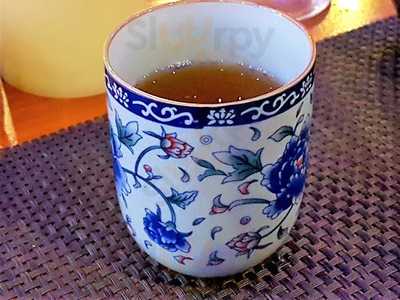 مطعم جينزا الياباني والآسيوي