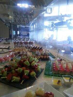 البواخر النيلية المتحركة-سهرة عشاء