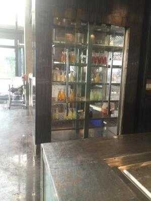 البواخر النيلية المتحركة-سهرة عشاء