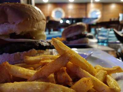 ‪atlantis Restaurant & Cafe‬