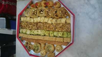 ‪marzouq Pastry‬