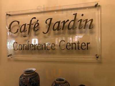 ‪cafe Jardin Restaurant‬