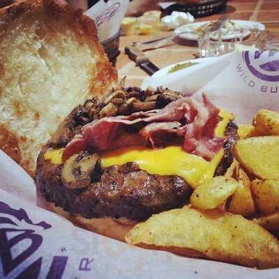 ‪wild Burger‬