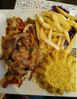 ‪cascada Cafe & Restaurant‬