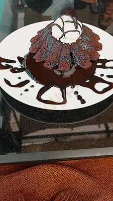 كارباتشو نايل لاونج