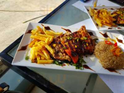 كارباتشو نايل لاونج