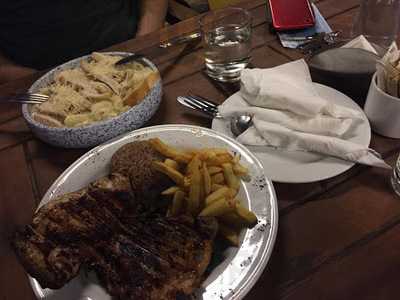 كارباتشو نايل لاونج