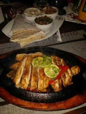 ‪montaggio Restaurant & Cafe‬