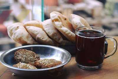 ‪grapes Restaurant & Lounge‬