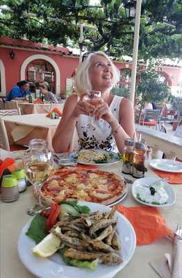 ‪la Pergola Cafe & Restaurant‬