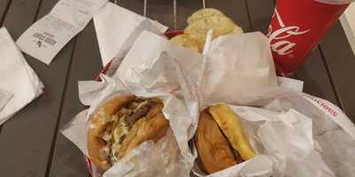 ‪good Stuff Eatery‬