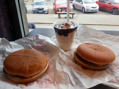 ماكدونالدز