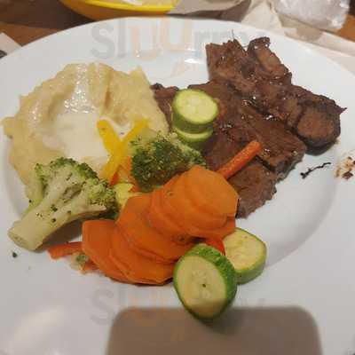 تشيكن ند ريبس