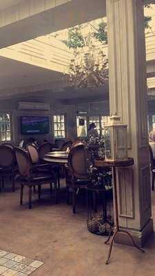 ‪beit Ward Lebanese Restaurant‬