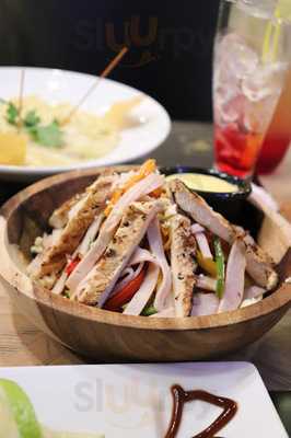 ‪braavos Lounge‬