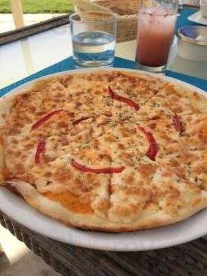 ‪fish Restaurant And Lounge‬