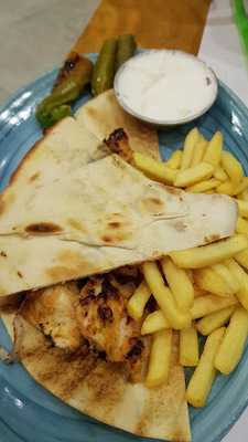 مطعم ميس الكرم