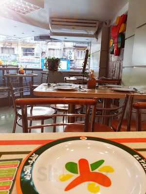 ‪koshary El Hareef‬