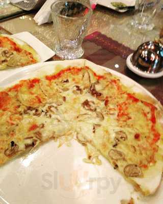 ‪shakespeare And Co.‬