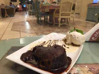 ‪shakespeare And Co.‬