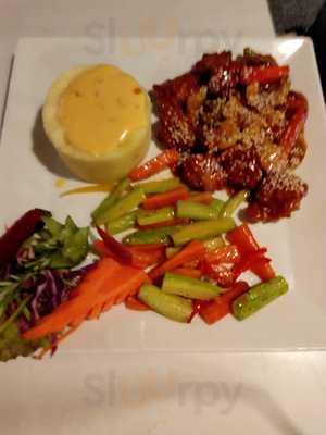 مطعم و كافي سوفرانو