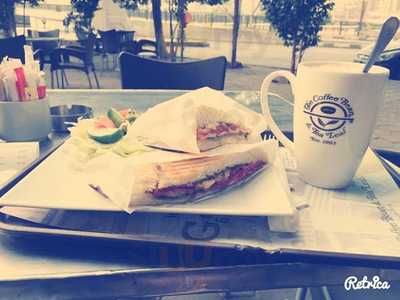 كوفي بين و تي ليف