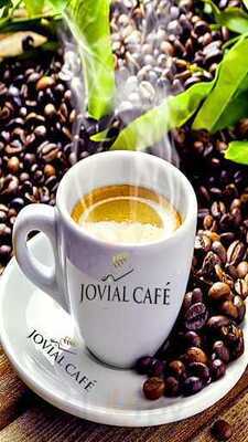 مطعم وكافيه طرامونتو