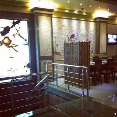 البحرمطعم المأكولات البحرية