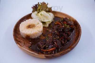 مطعم و كافي دير